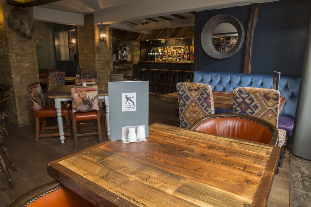 The Golden Pheasant Hotel Burford Extérieur photo