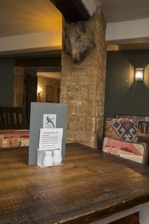 The Golden Pheasant Hotel Burford Extérieur photo