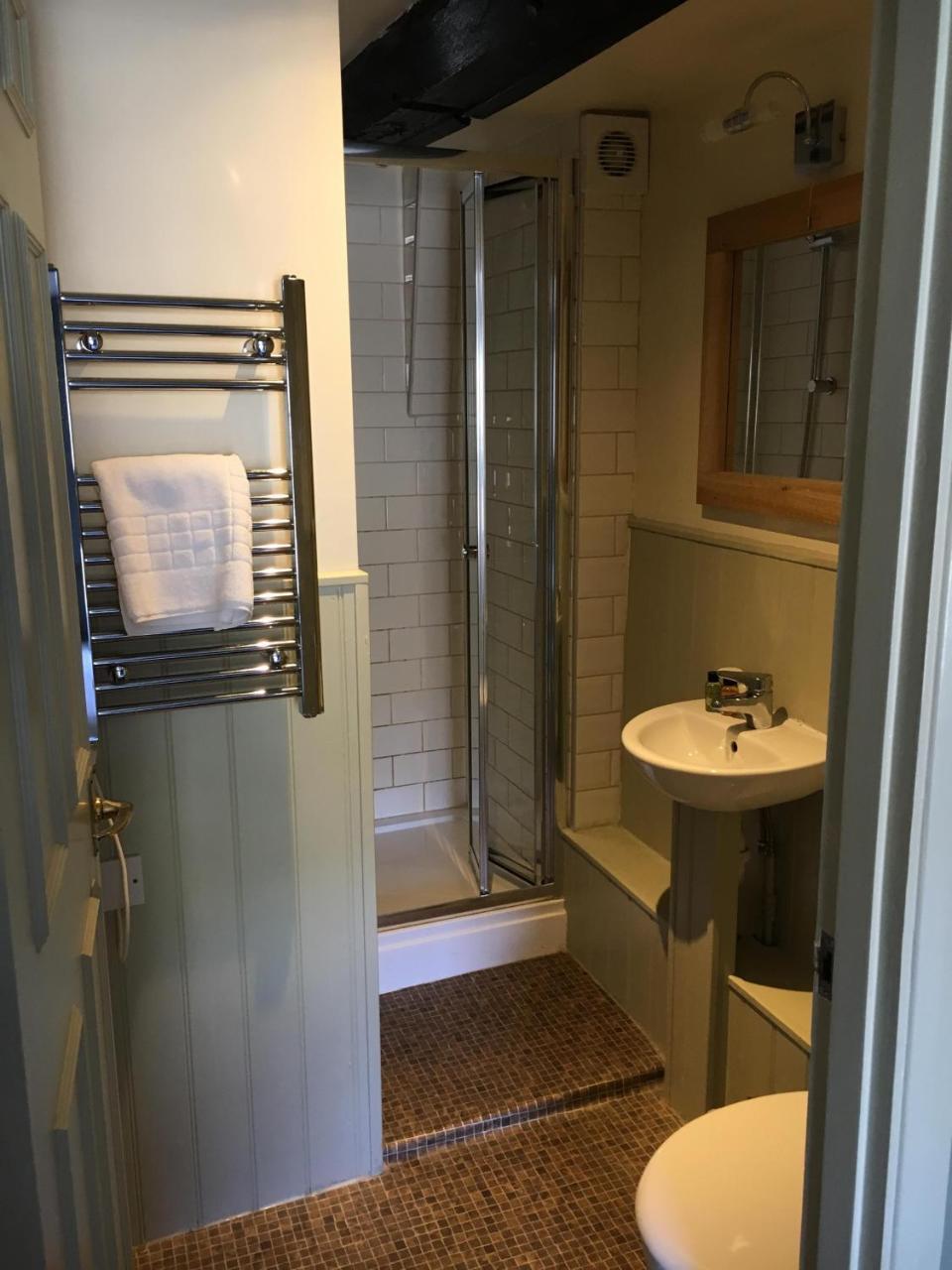 The Golden Pheasant Hotel Burford Extérieur photo